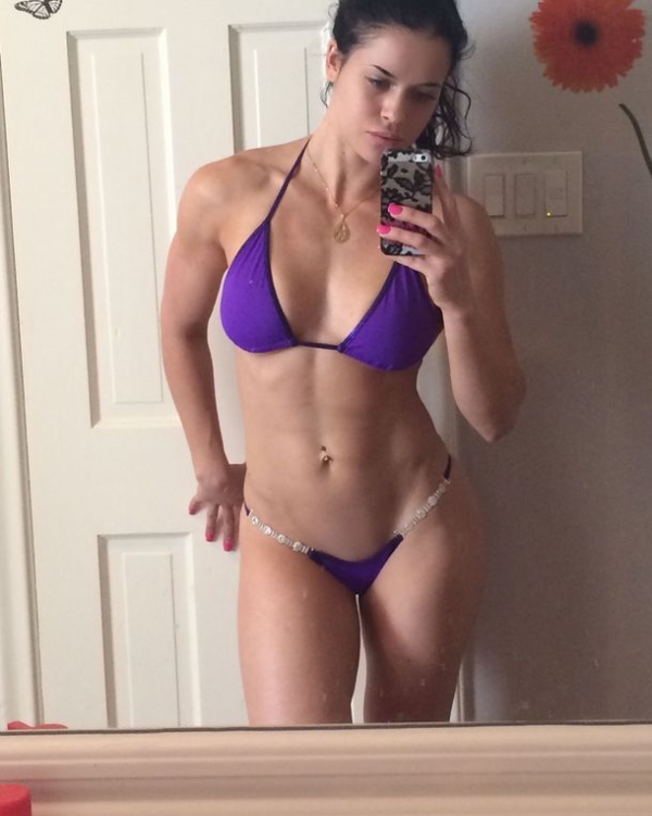 Cyberflexing.com Exclusive Interview With Champion Bikini Competitor Siliana Chanel