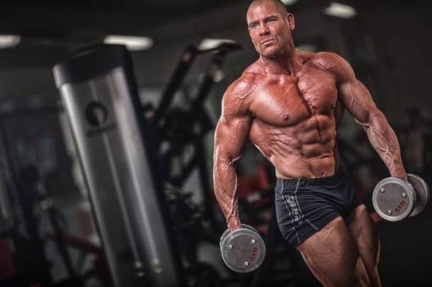 Cyberflexing.com Exclusive Interview With UKBFF Bodybuilder And Physique Coach Mark Coles