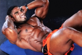 Exclusive Interview With IFBB Pro Bodybuilder Quincy Winklaar