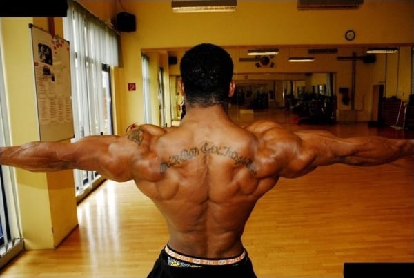 Cyberflexing.com Exclusive Interview With IFBB Pro Bodybuilder Quincy Winklaar